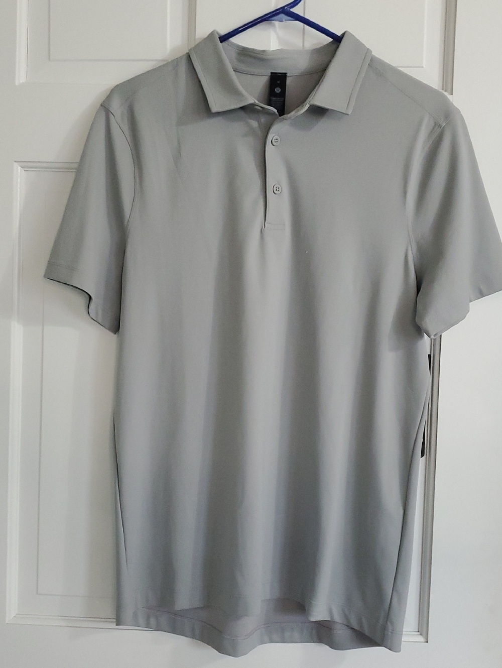 NWT Lululemon ShowZero Polo Shirt Mens M SILVER